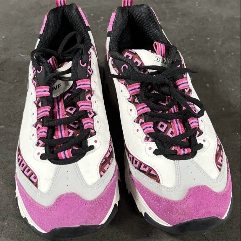 Skechers White, Pink & Black Geometric Accent Sneakers - Picture 3 of 5
